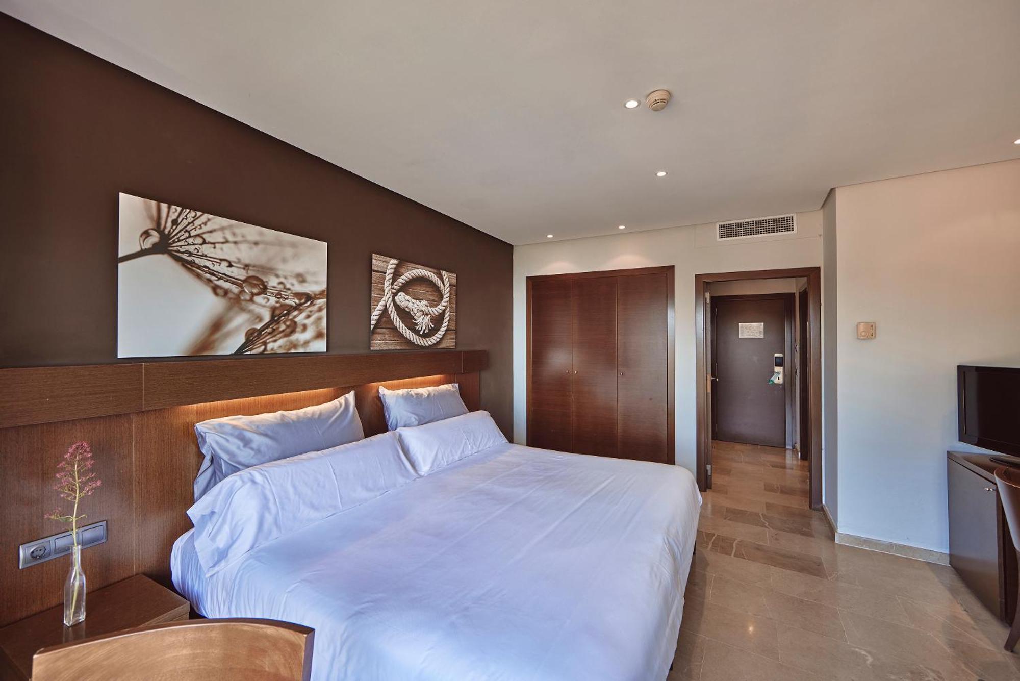 Maristel Hotel & Spa - Adults Only Эстелленкс Экстерьер фото